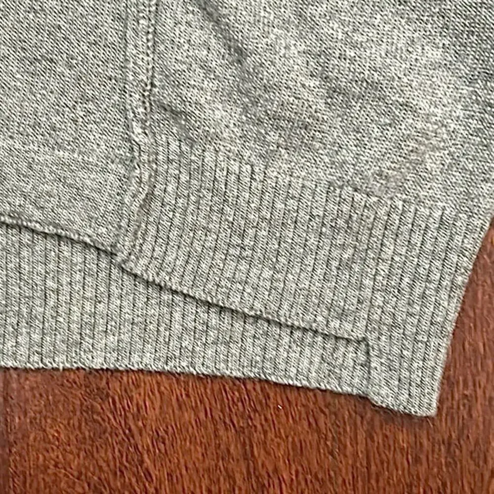 Basus Gray V-Neck Sweater, Silk, Merino Wool, Cashmere & Viscose, Size Large